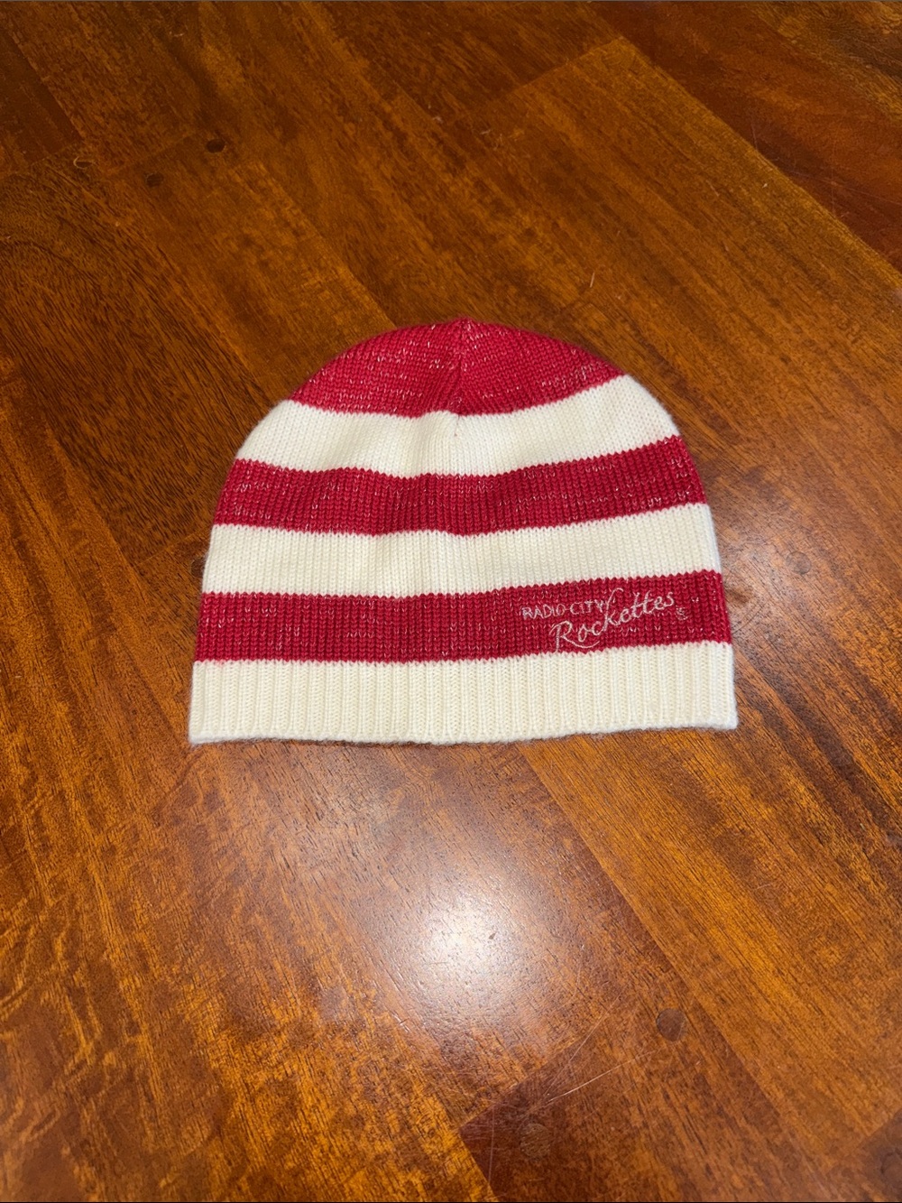 Y2K Radio City Music Hall Radio City Rockettes Red & White Striped Beanie